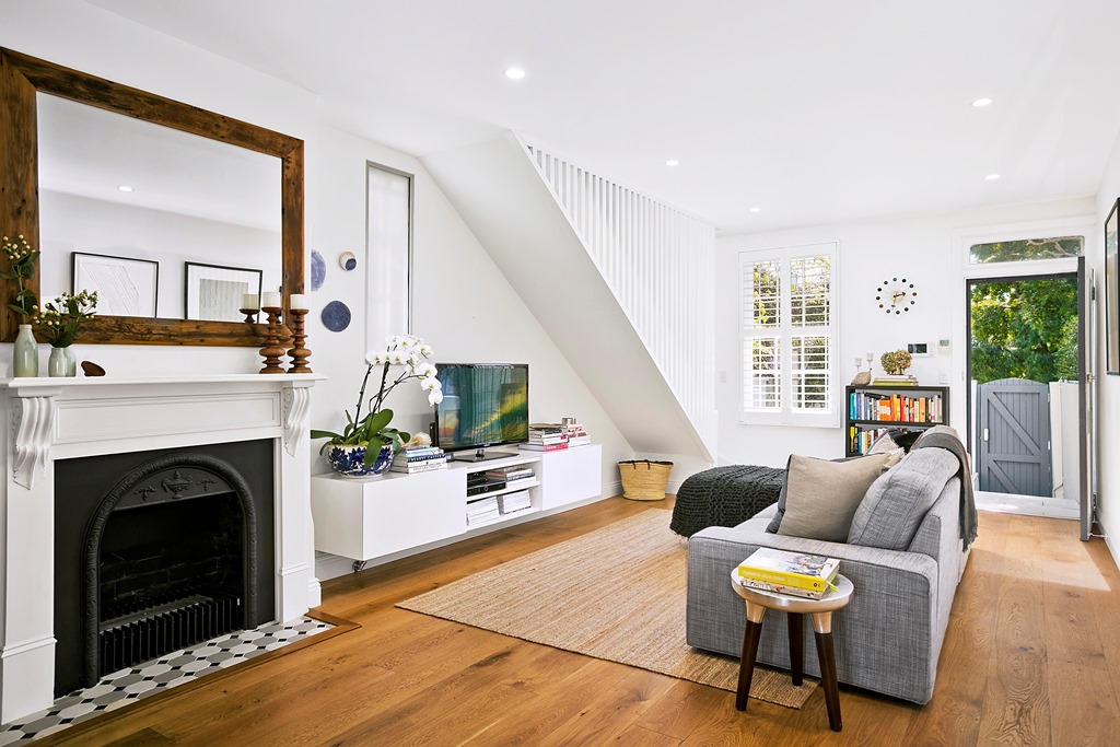 03)- 93 Elizabeth St Paddington1